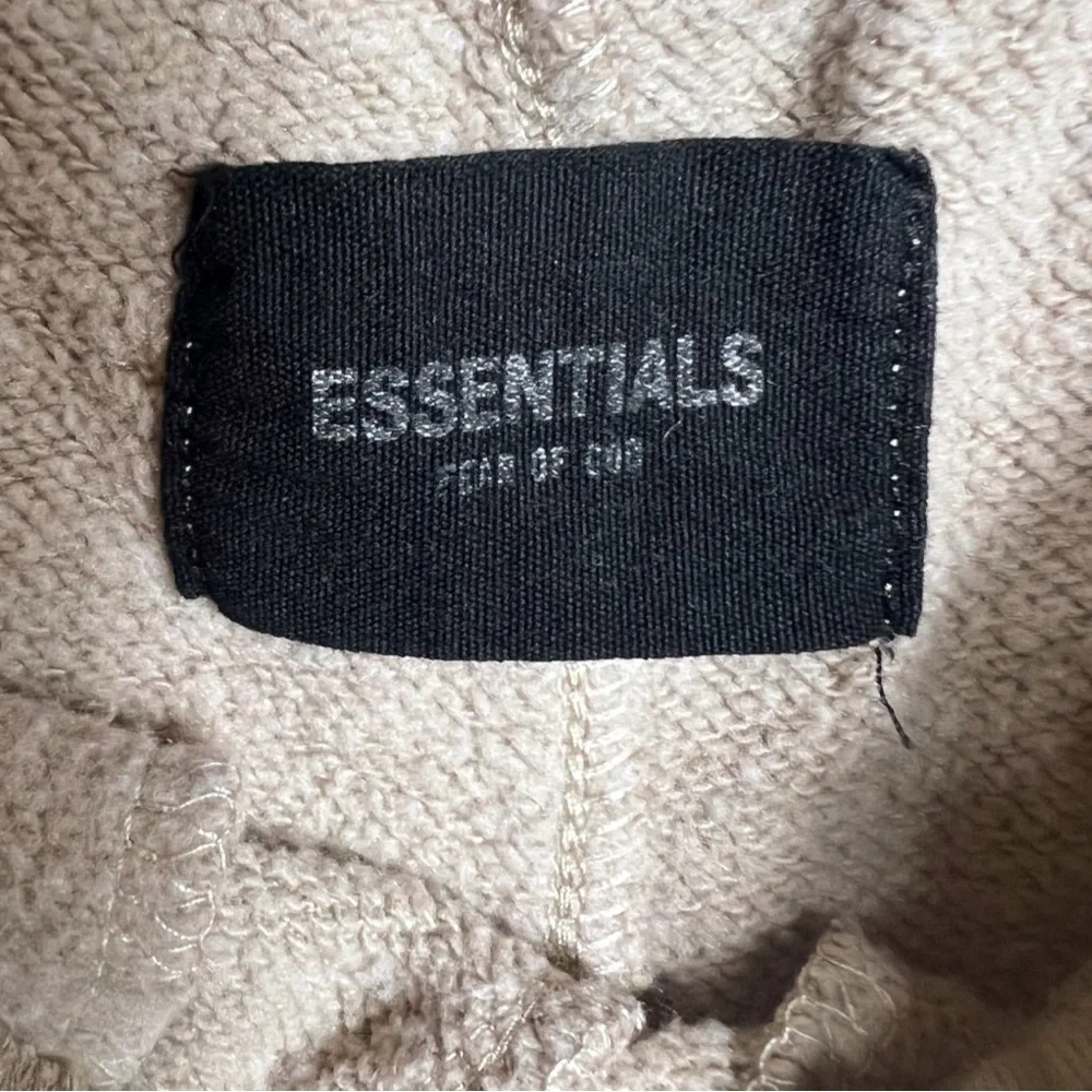 Fear of God Essentials Sweatpant Jogger Taupe Relaxed Streetwear Pockets